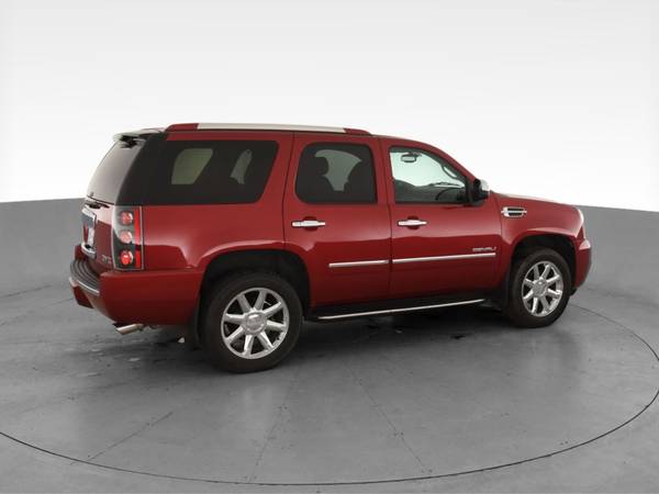 2012 GMC Yukon Denali Sport Utility 4D suv Red - FINANCE ONLINE -... for sale in Rochester , NY – photo 12
