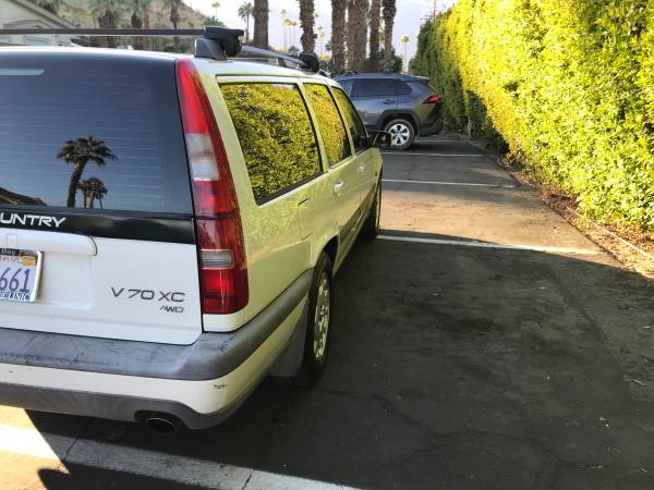 VOLVO 2000 V70 XC/SE 4WD CROSSCOUNTRY WAGON - cars & trucks - by... for sale in Palm Springs, CA – photo 7
