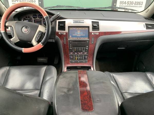 2008 Cadillac Escalade ESV Base AWD 4dr SUV - cars & trucks - by... for sale in Fort Lauderdale, FL – photo 21