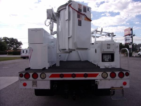 Refurbished 05 Chev C4500 Bucket Truck Inspected for sale in Scranton, PA – photo 4