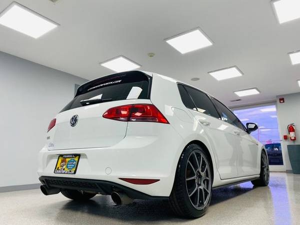 2015 Volkswagen Golf GTI HATCHBACK 4-DR *GUARANTEED CREDIT APPROVAL*... for sale in Streamwood, IL – photo 11