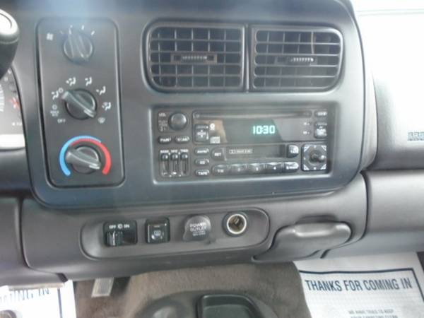2000 Dodge Durango 4WD for sale in Mooresville, IN – photo 11