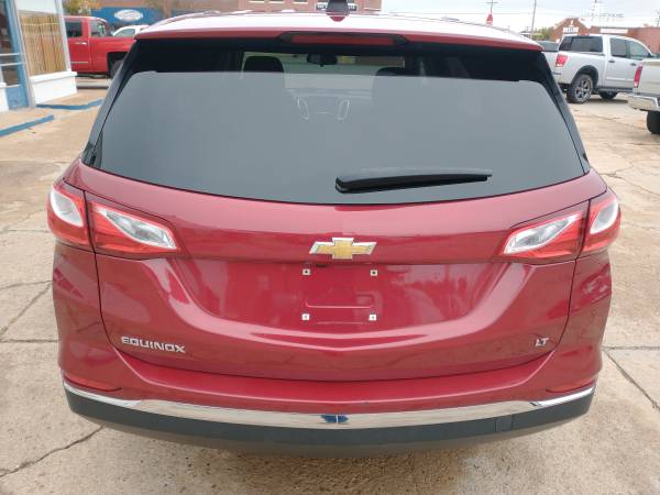 2018 Chevy Equinox LT - - by dealer - vehicle for sale in Coldwater, KS – photo 5