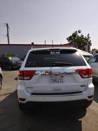 2013 JEEP GRAND CHEROKEE - cars & trucks - by dealer - vehicle... for sale in Oxnard, CA – photo 5