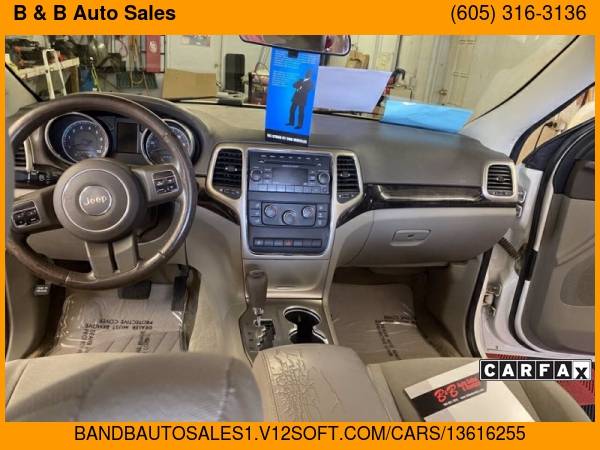 2012 Jeep Grand Cherokee Laredo 4x4 4dr SUV - cars & trucks - by... for sale in Brookings, SD – photo 11