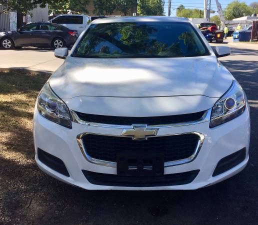 2016 CHEVROLET MALIBU - cars & trucks - by owner - vehicle... for sale in San Antonio, TX – photo 3