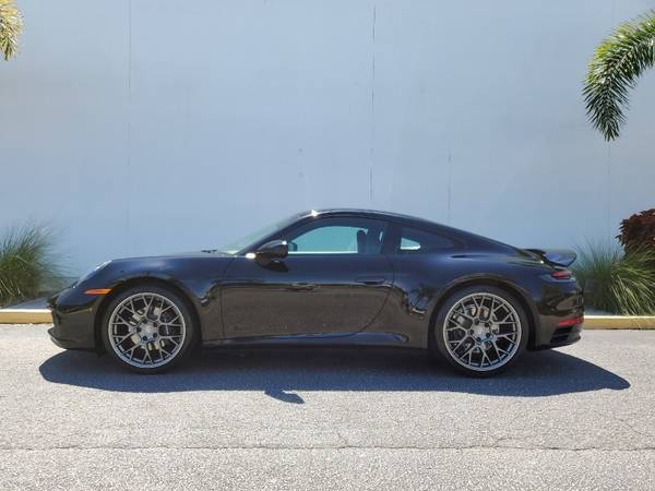 2020 Porsche 911 Carrera COUPE ONLY 800 MILES! 1-OWNER MINT for sale in Sarasota, FL – photo 3