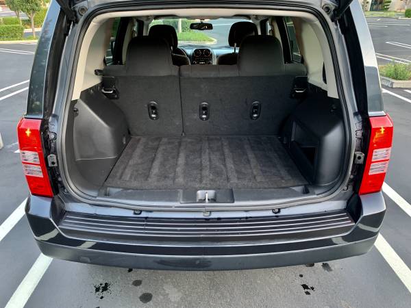 2014 Jeep Patriot FWD Sport low miles Gray / black for sale in Concord, CA – photo 9