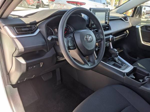 2019 Toyota RAV4 LE SKU: KD507867 SUV - - by dealer for sale in Winter Park, FL – photo 11