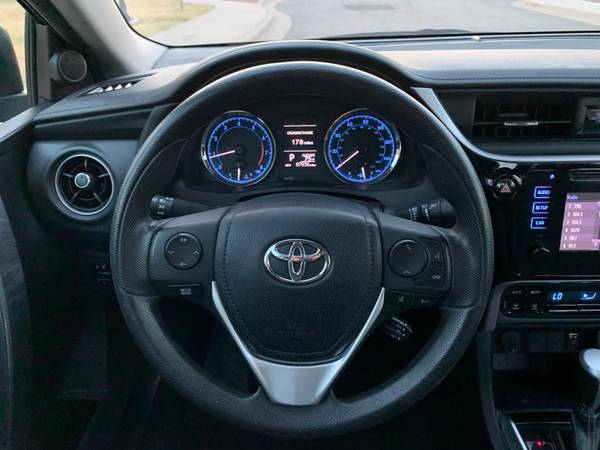2017 TOYOTA COROLLA LE / CLEAN TITLE / 4 CYLINDER / 1 OWNER - cars &... for sale in El Paso, TX – photo 13