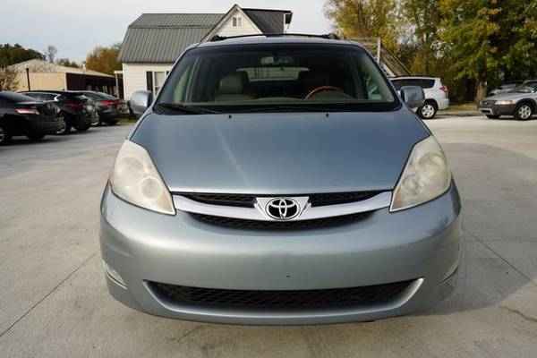 2008 Toyota Sienna - Financing Available! - cars & trucks - by... for sale in Murfreesboro, TN – photo 8