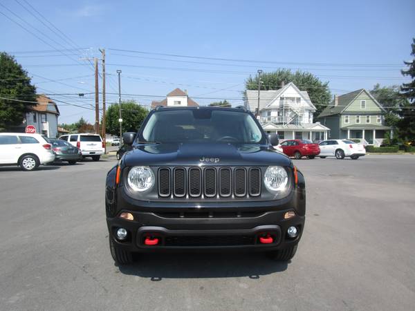 2015 JEEP RENEGADE TRAILHAWK - CLEAN CAR FAX - BACKUP CAMERA - 4X4 -... for sale in Moosic, PA – photo 17