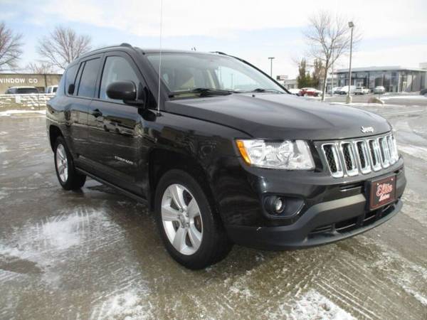 2011 Jeep Compass Latitude, 4x4, Htd Seats, Auto Start, Nice - cars... for sale in Fargo, ND – photo 4