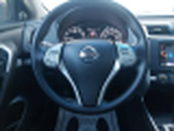 2014 Nissan Altima - Financing Available! - cars & trucks - by... for sale in Topeka, KS – photo 6