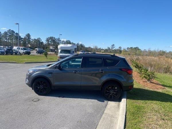 2019 Ford Escape SE suv Gray - - by dealer - vehicle for sale in Salisbury, NC – photo 5