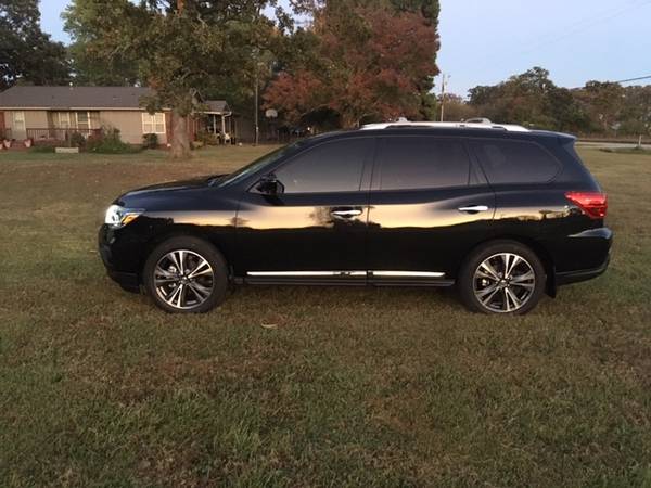 2018 Nissan Pathfinder Platinum 4WD, 8k miles, 3rd row seat. - cars... for sale in Siloam Springs, AR – photo 6