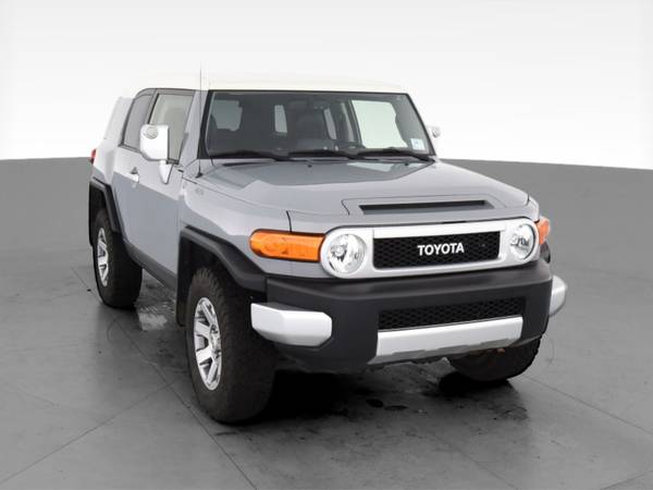 2014 Toyota FJ Cruiser Sport Utility 2D suv Gray - FINANCE ONLINE -... for sale in Washington, District Of Columbia – photo 16