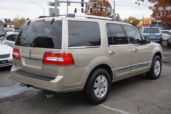 ☾ 2008 Lincoln Navigator ▶ Luxurious SUV ▶ Sale Price ▶ ▶ - cars &... for sale in Eugene, OR – photo 6
