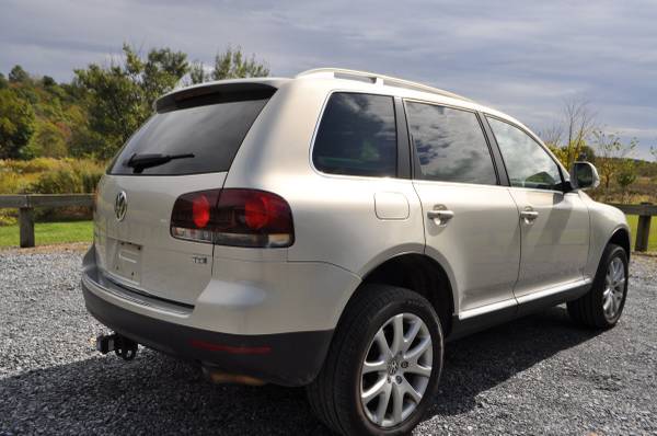 2010 VW Touareg TDI AWD LOW MILES for sale in Laurys Station, PA – photo 16