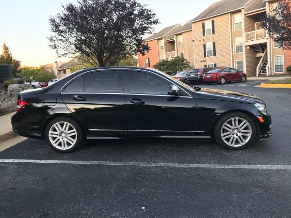2008 Mercedes c 300 4 Matic fully loaded for sale in Silver Spring, District Of Columbia – photo 4