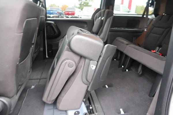 2017 Dodge Grand Caravan SE Plus Wagon Minivan, Passenger for sale in Eugene, OR – photo 15