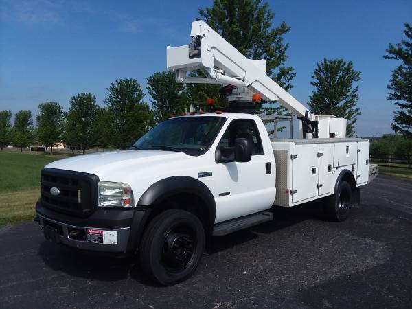 42' 2006 Ford F550 Diesel Versalift Bucket Boom Lift Service Truck for sale in Hampshire, IA – photo 24