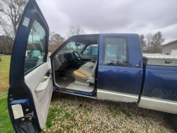 1994 GMC Sierra 4x4 LOW MILES - cars & trucks - by owner - vehicle... for sale in Mooreland, IN – photo 4