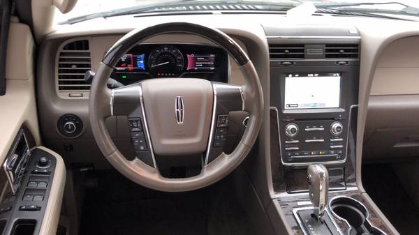 2017 Lincoln Navigator Select Sport Utility - - by for sale in Hattiesburg, MS – photo 3