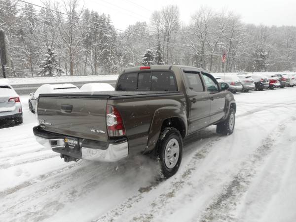 2014 Toyota Tacoma Double Cab V6 5AT 4WD - - by dealer for sale in BERLIN, VT – photo 5