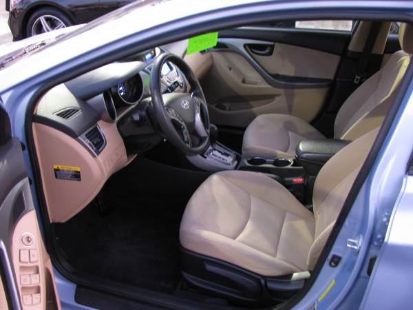 2013 Hyundai Elantra Gls - cars & trucks - by dealer - vehicle... for sale in milwaukee, WI – photo 5
