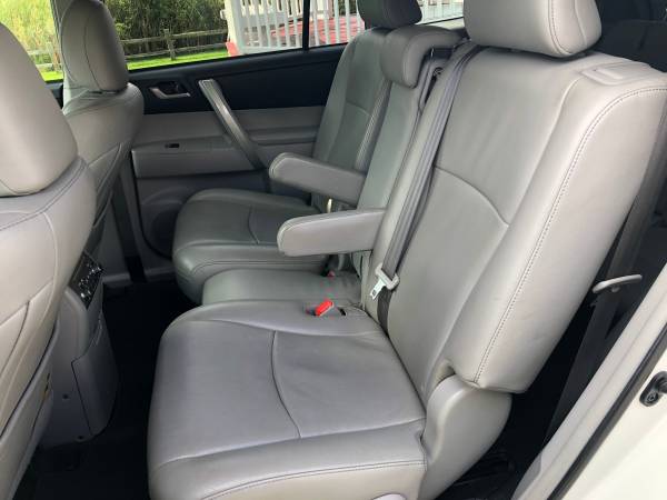 2012 TOYOTA HIGHLANDER..AWD..ONE OWNER..THIRD ROW..FINANCING OPTIONS! for sale in Holly, OH – photo 19