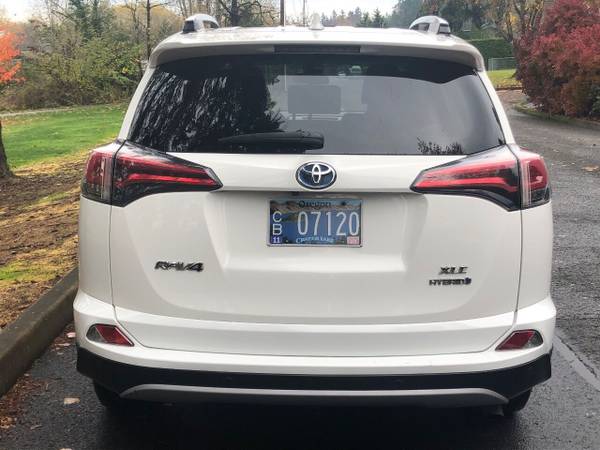 2018 Toyota RAV4 Hybrid ford toyota dodge mazda kia chevrolet mazda... for sale in Portland, OR – photo 15