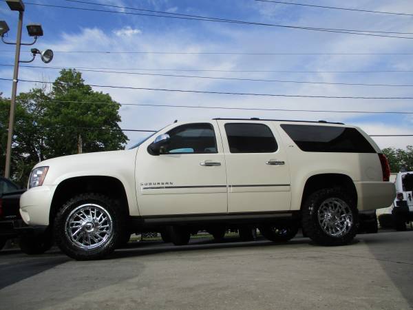 LIFTED 1 OWNER 2014 CHEVY SUBURBAN 1500 *LOADED* 20" WHEELS!! CLE@N for sale in KERNERSVILLE, SC – photo 6