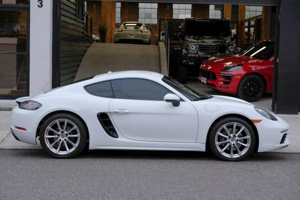 2018 Porsche 718 CAYMAN for sale in Portland, OR – photo 2