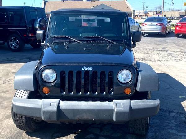 2007 Jeep Wrangler Manual 4WD - - by dealer - vehicle for sale in Indianapolis, IN – photo 3