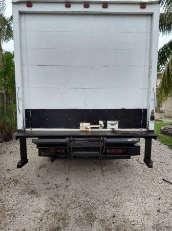 Mitsubishi Fuso Diesel Box Truck - cars & trucks - by owner -... for sale in Boynton Beach , FL – photo 4