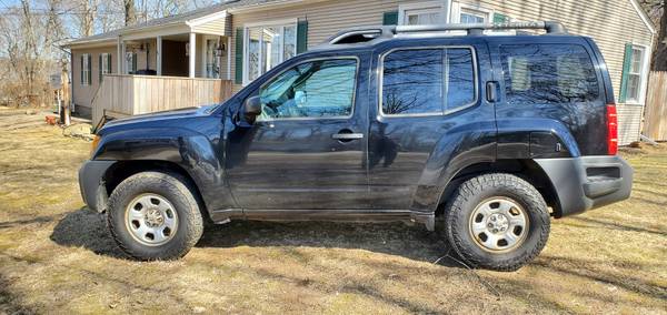 2011 Nissan Xterra 4x4 - - by dealer - vehicle for sale in Westport, NY – photo 7