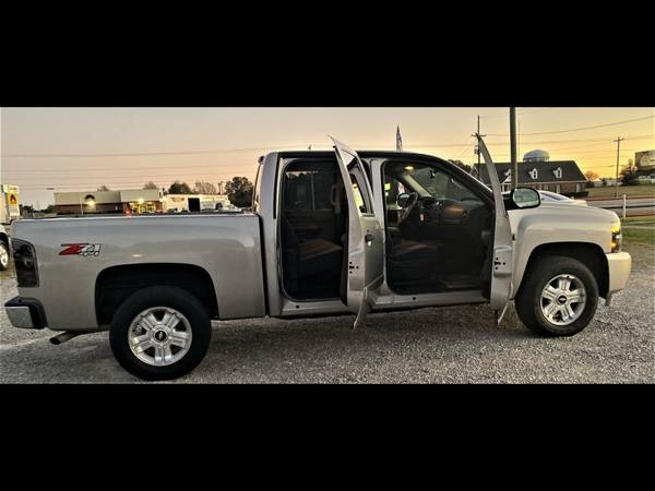2008 Chevrolet Silverado 1500 Crew Cab LT Pickup 4D 5 3/4 ft - cars... for sale in Rocky Mount, NC – photo 15