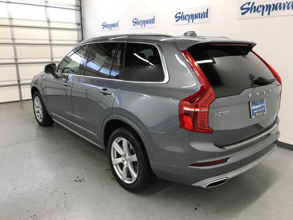 2020 Volvo XC90 T6 AWD Momentum 7 Passenger - cars & trucks - by... for sale in Eugene, OR – photo 5