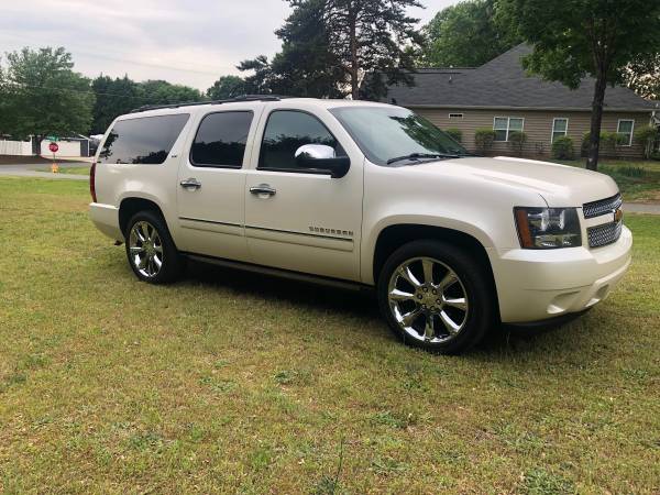 2014 Suburban LTZ 4x4 One Owner Immaculate Condition for sale in Cornelius, NC – photo 6