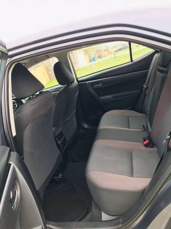 2018 Toyota Corolla LE sedan for sale in Bentonville, AR – photo 21