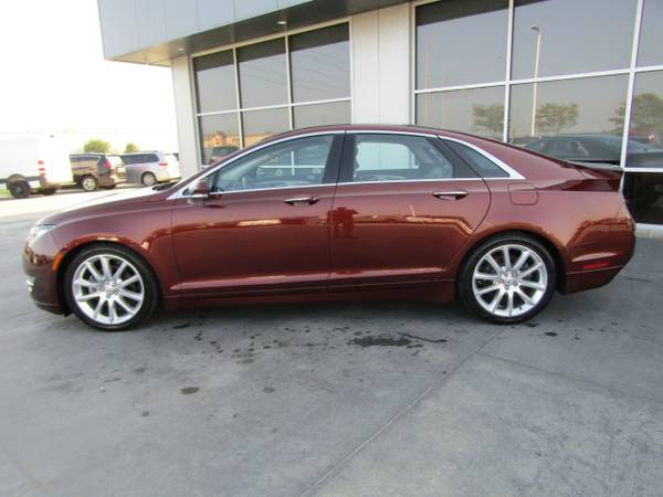 2016 *Lincoln* *MKZ* *4dr Sedan AWD* - cars & trucks - by dealer -... for sale in Council Bluffs, NE – photo 4