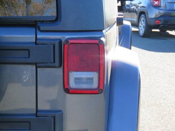 2018 Jeep Wrangler JK SUV Unlimited Sahara (Granite Crystal - cars & for sale in Lakeport, CA – photo 11
