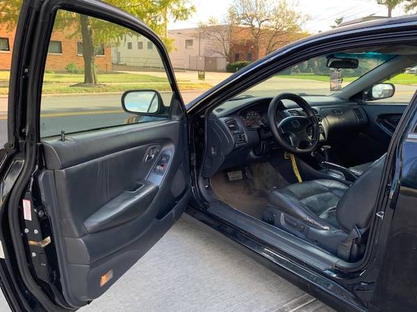 2002 Honda Accord Coupe V6 Automatic Very Nice Daily Driver Loaded for sale in North Ridgeville, OH – photo 8
