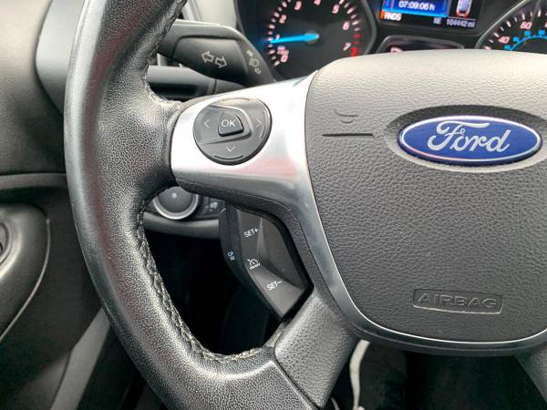 2015 Ford Escape SE 4WD -CALL/TEXT TODAY! - cars & trucks - by... for sale in Salem, MA – photo 16