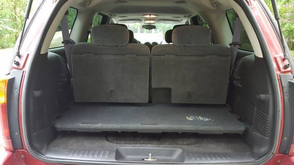 2005 GMC ENVOY XL (3rd Row Seats) for sale in Warsaw, IN – photo 13
