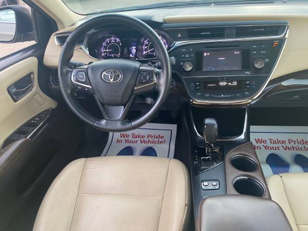 2013 Toyota Avalon XLE *55K Low-Miles!* Loaded! - cars & trucks - by... for sale in Lincoln, KS – photo 13