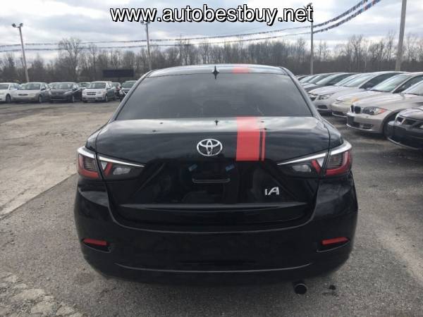 2017 Toyota Yaris iA Base 4dr Sedan 6A Call for Steve or Dean - cars... for sale in Murphysboro, IL – photo 5