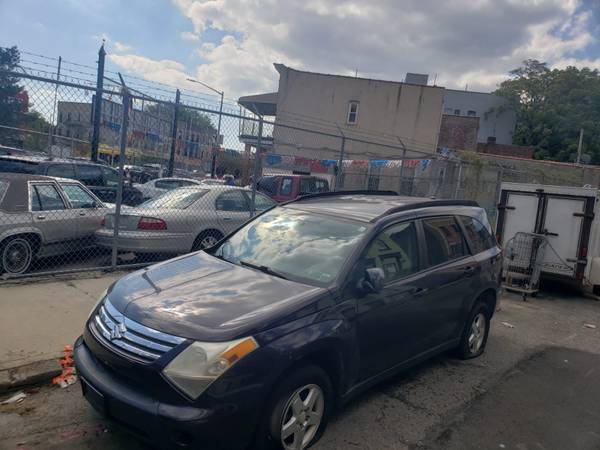 2008 Suzuki XL7. LIMITED - cars & trucks - by dealer - vehicle... for sale in Brooklyn, NY – photo 2