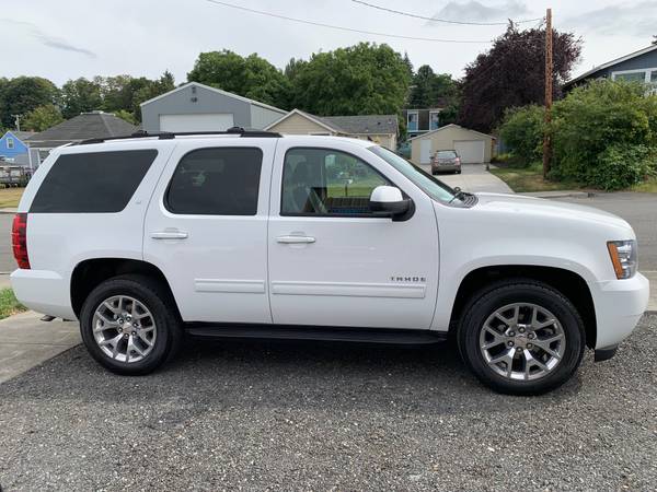 2010 Chevrolet Tahoe LT - Leather - Third Row - 4x4 for sale in ANACORTES, WA – photo 6